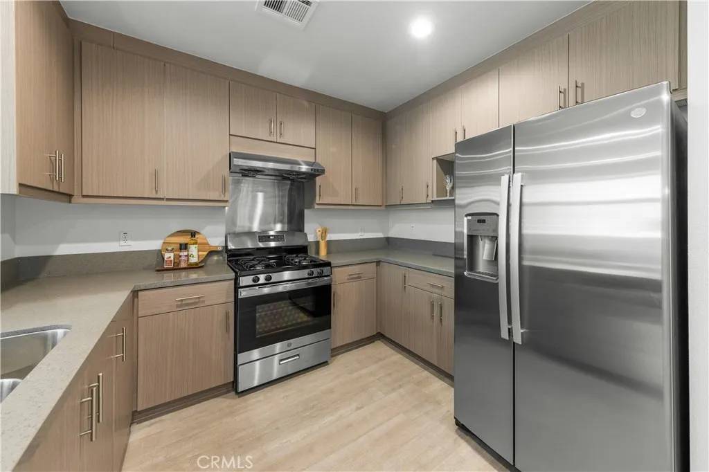 Alhambra, CA 91801,168 S Monterey Street #408