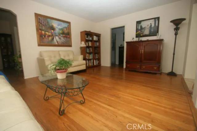 San Gabriel, CA 91775,8374 Doris Avenue