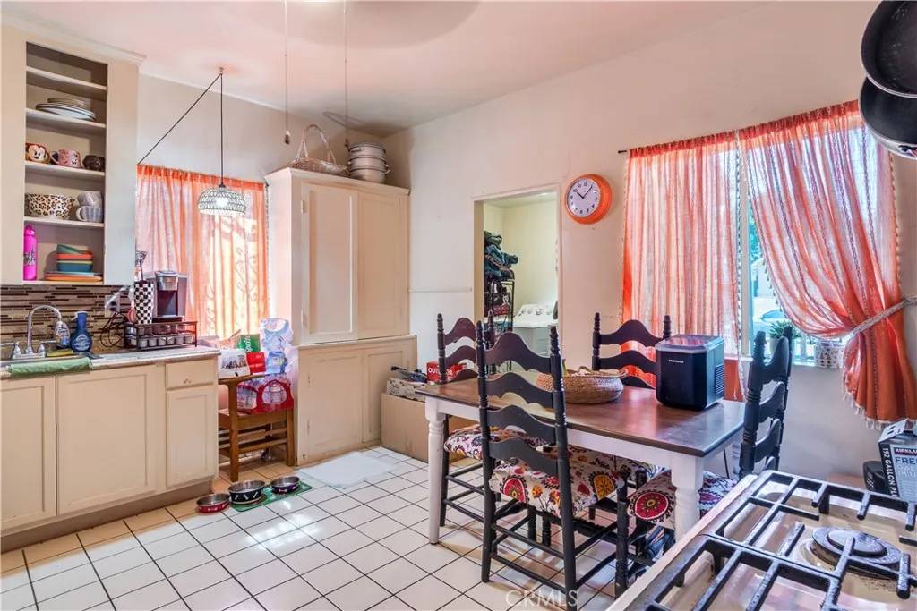 Los Angeles, CA 90031,2202 Gates Street