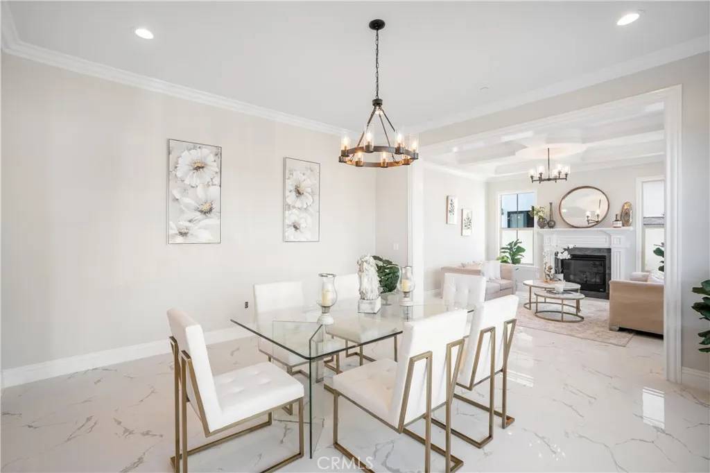 Temple City, CA 91780,5305 Glickman Avenue