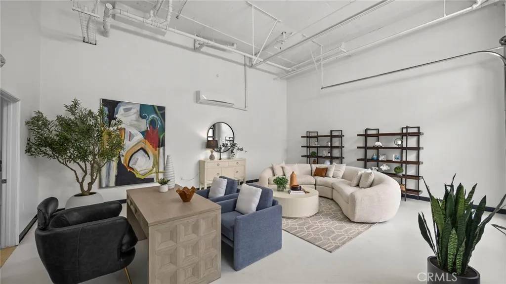 Alhambra, CA 91801,410 W Main Street #231