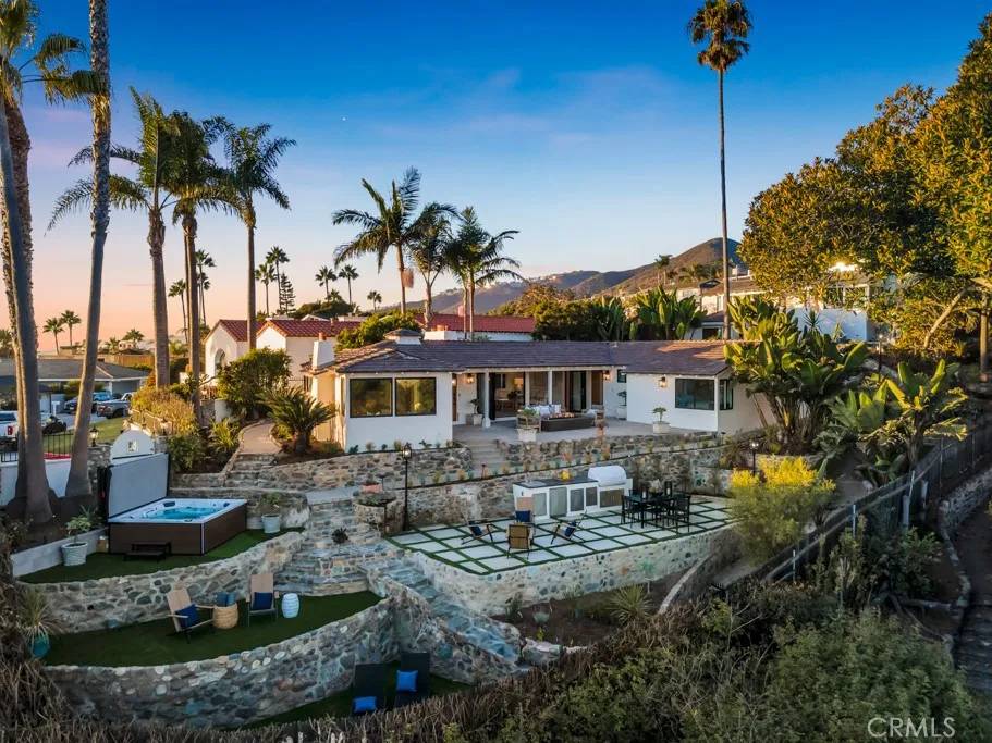 Laguna Beach, CA 92651,10 Camel Point