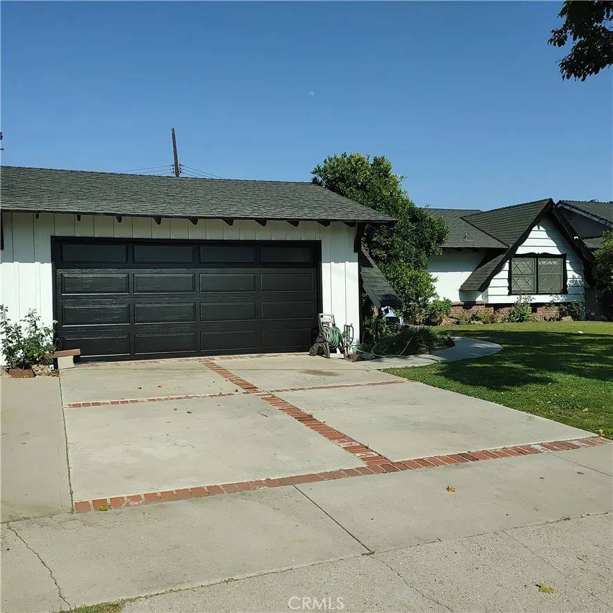 Whittier, CA 90603,10904 1st Avenue