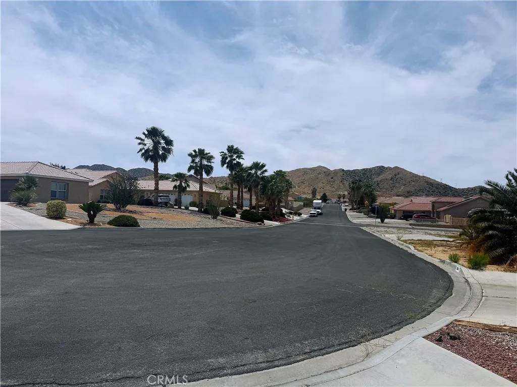 Yucca Valley, CA 92284,8520 Bolero Drive