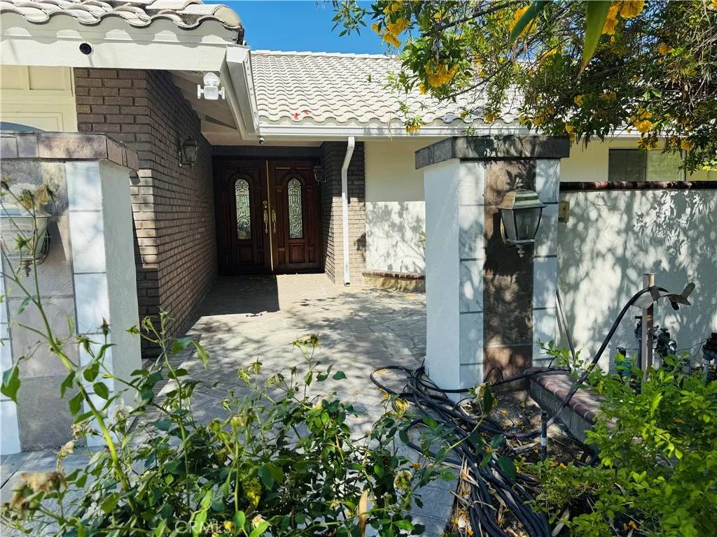 Fullerton, CA 92833,2316 Camino Monte