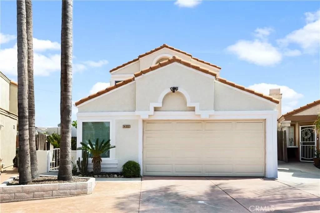 Fontana, CA 92337,14332 Praderas Drive