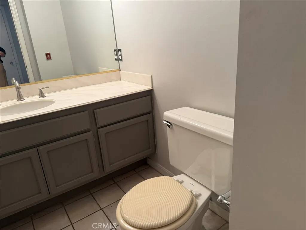 Hacienda Heights, CA 91745,15750 Tetley Street #3