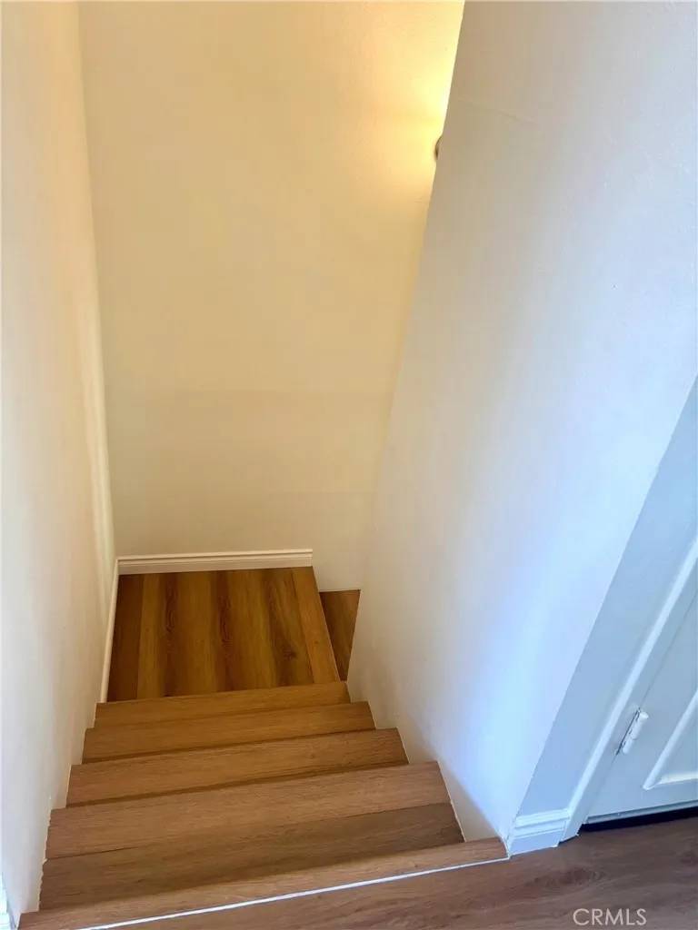 Azusa, CA 91702,684 E Lee Place