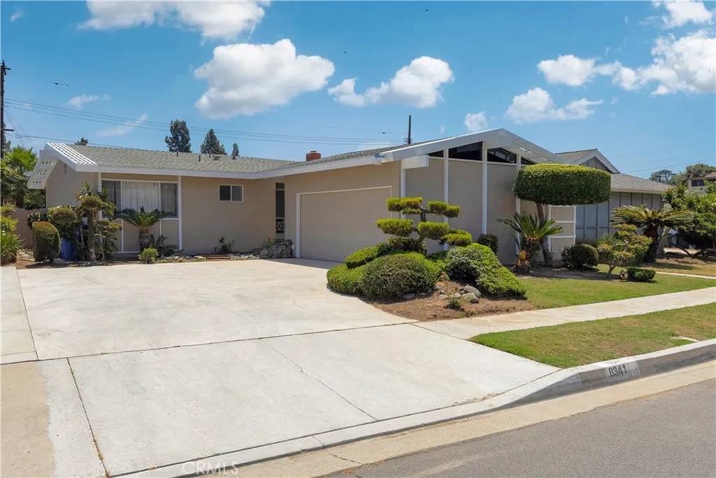 Rosemead, CA 91770,8341 Sierra Bonita Avenue