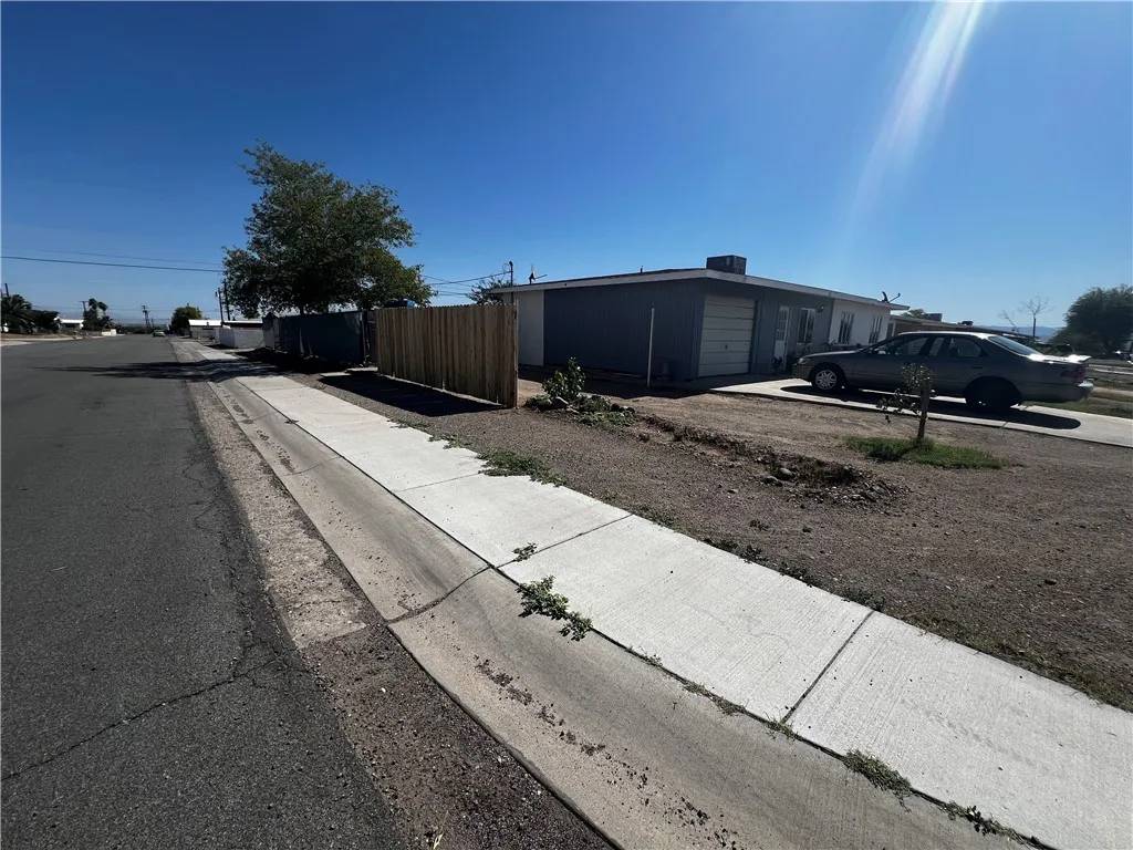 Needles, CA 92363,1933 Rio