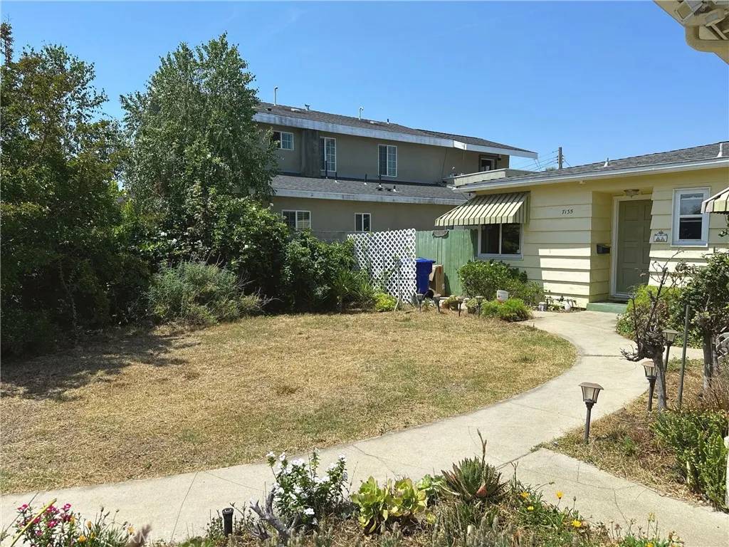 San Gabriel, CA 91775,7135 Sultana Avenue