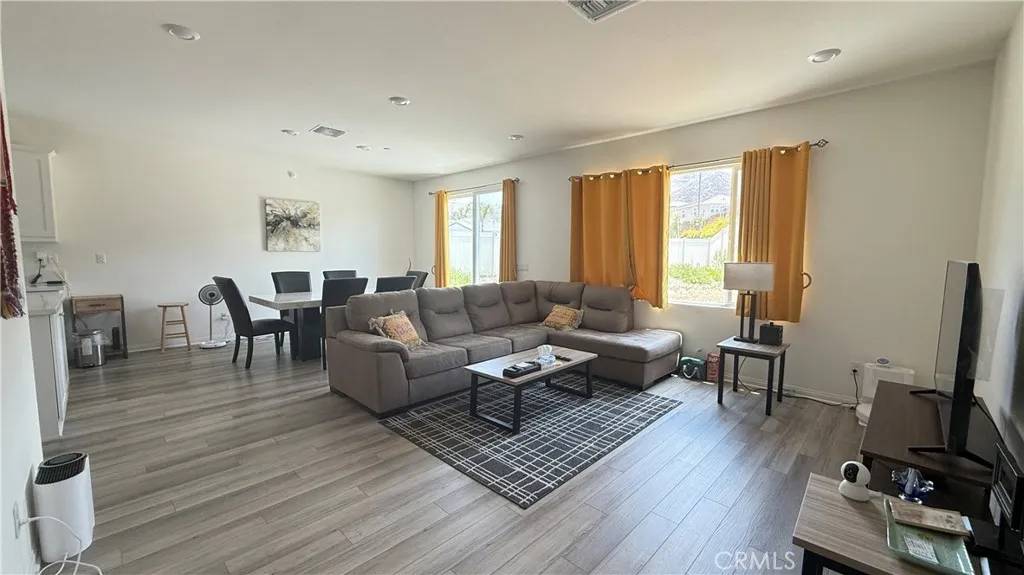 Riverside, CA 92507,21209 Telegraph Road