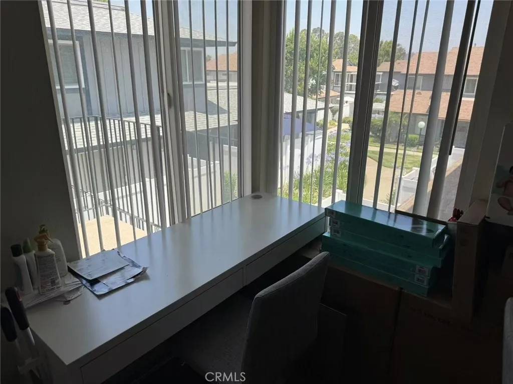 Hacienda Heights, CA 91745,1427 Eagle Park Road #141