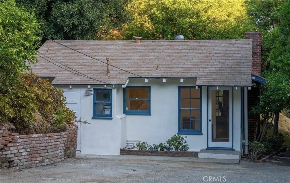 Monrovia, CA 91016,330 N Madison Avenue