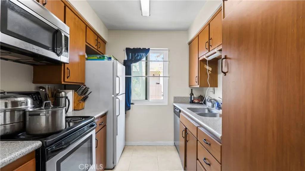 Montebello, CA 90640,1661 Neil Armstrong Street #153