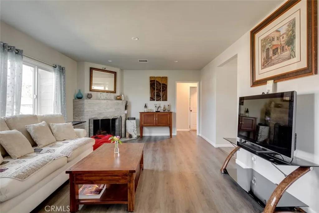 Valley Village, CA 91607,11956 Hatteras Street