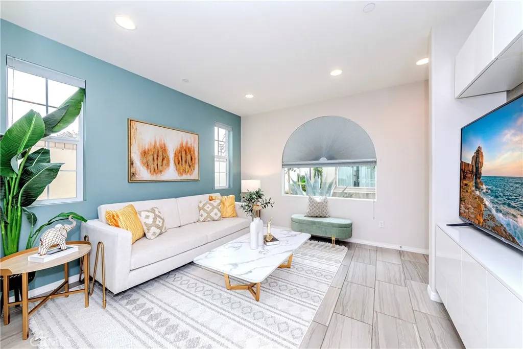 San Gabriel, CA 91776,806 S Gladys Ave #86