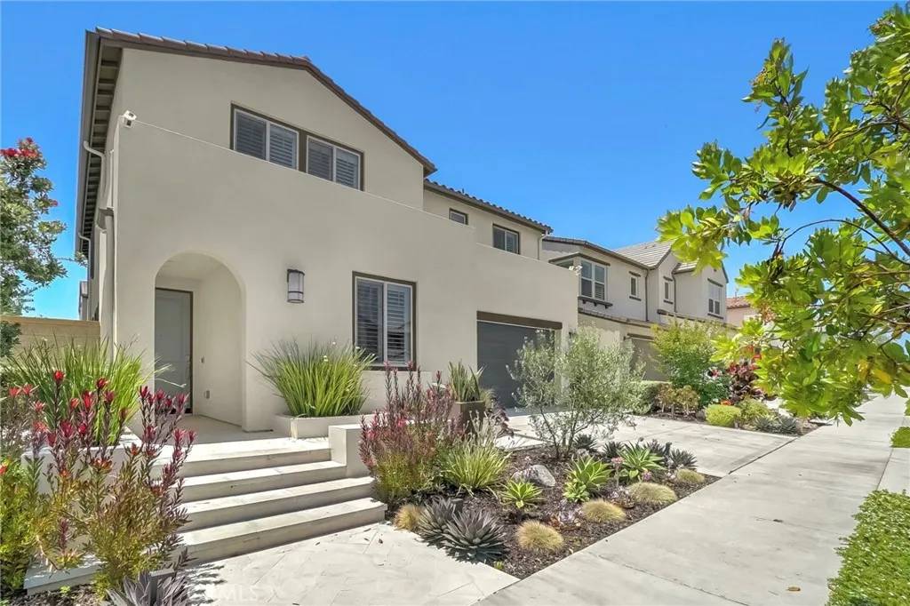 Fountain Valley, CA 92708,9876 Skylar Avenue