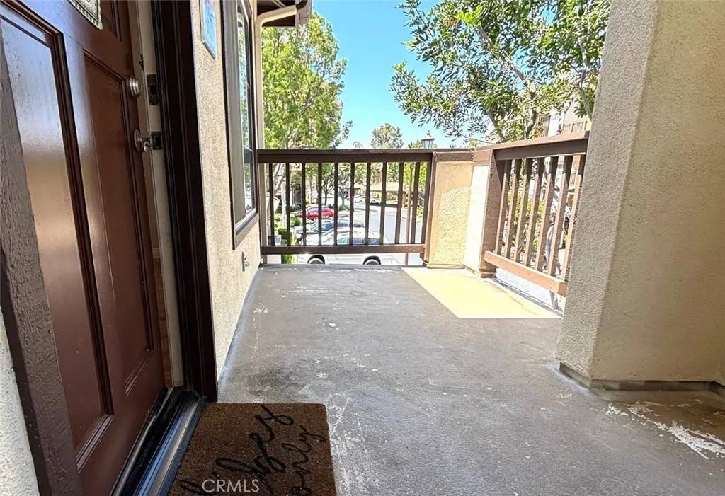 Tustin, CA 92782,2960 Champion Way #405