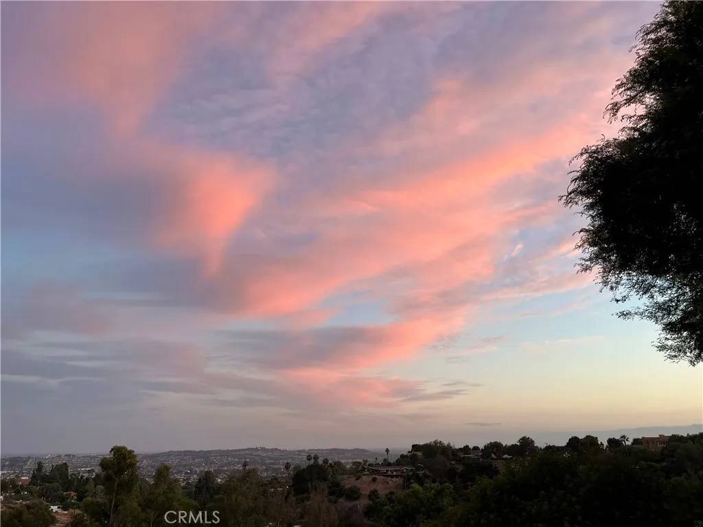 La Habra Heights, CA 90631,918 Dorothea Road
