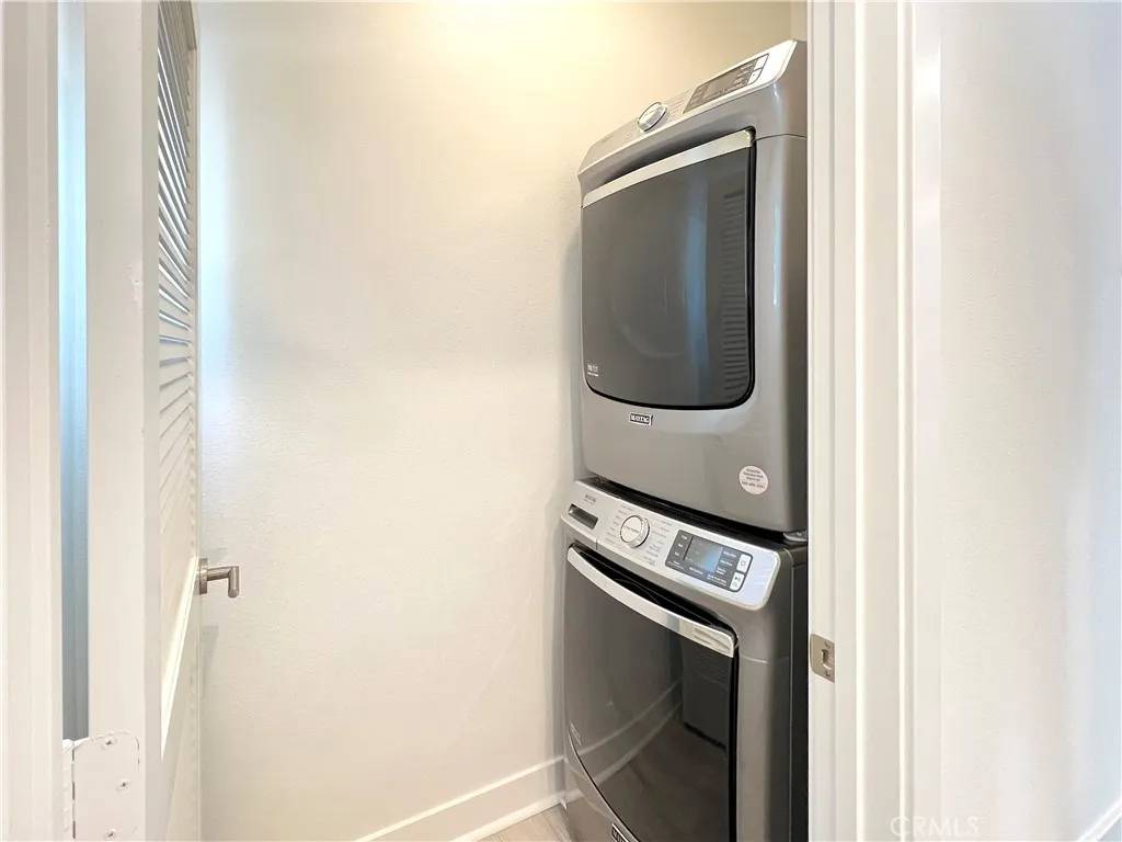 Ontario, CA 91764,3525 Indigo privado