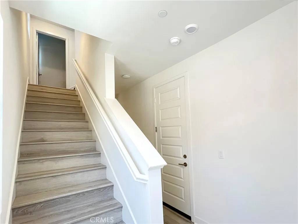 Ontario, CA 91764,3525 Indigo privado