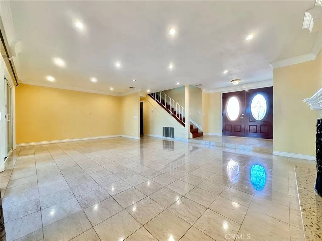 Montebello, CA 90640,1602 via palermo
