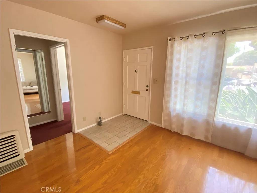 Culver City, CA 90232,4348 VINTON Avenue