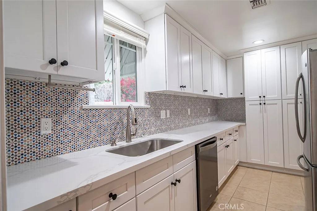 San Gabriel, CA 91775,9111 Southview Road