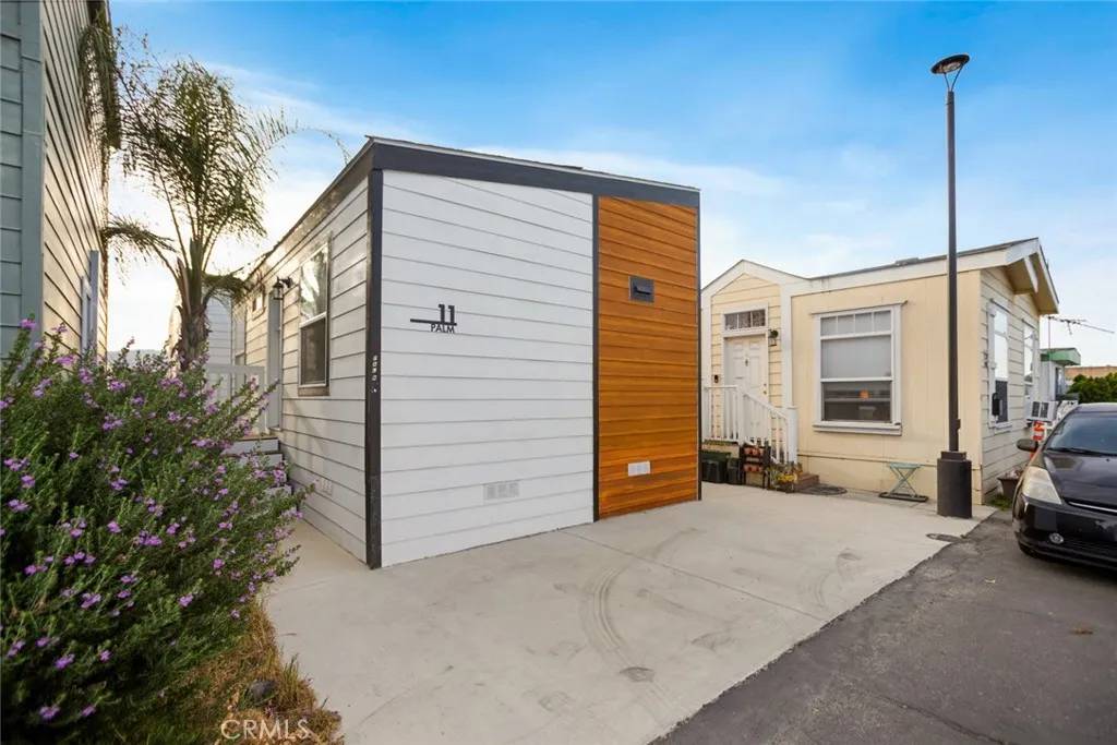 North Hollywood, CA 91605,8250 Lankershim BLVD #126