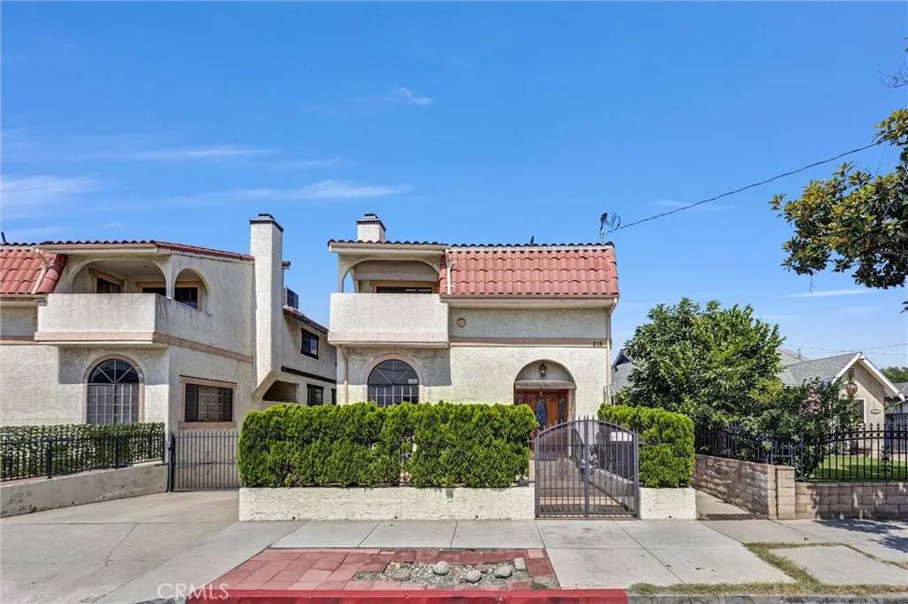 Montebello, CA 90640,215 N Maple Avenue #A