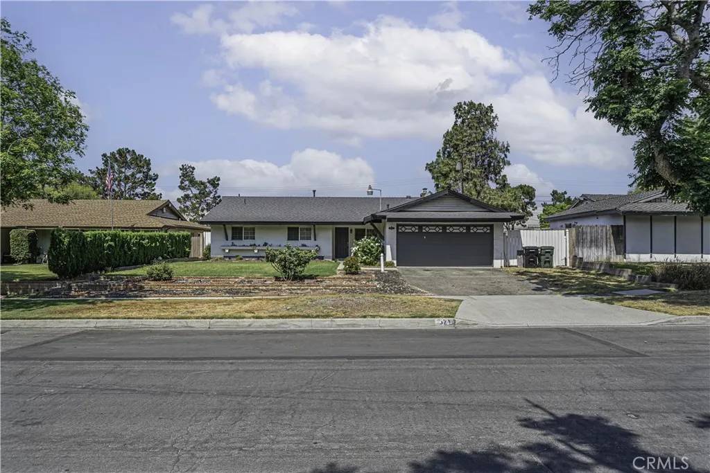 Upland, CA 91786,371 S Alexander Avenue