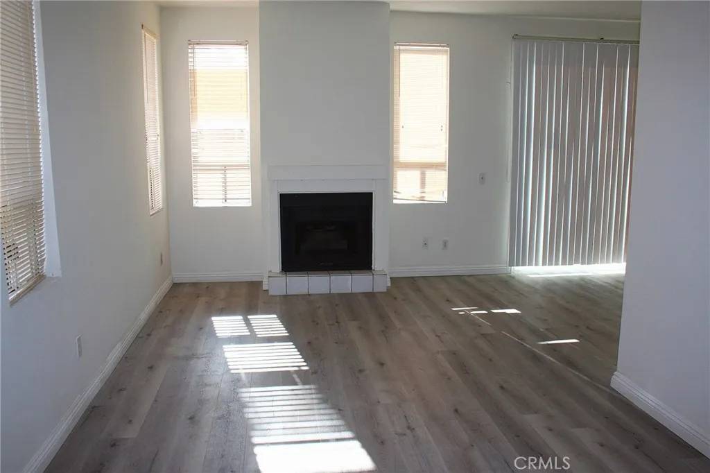 Chino, CA 91710,4823 Southfork Road