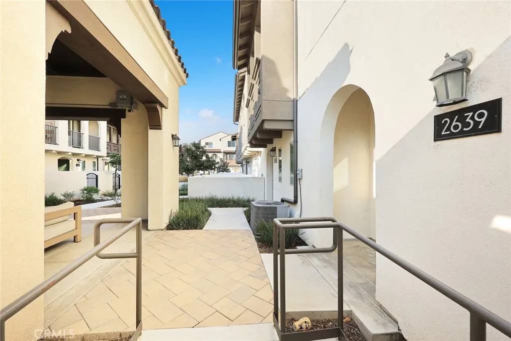 Arcadia, CA 91007,2639 Glamis Court