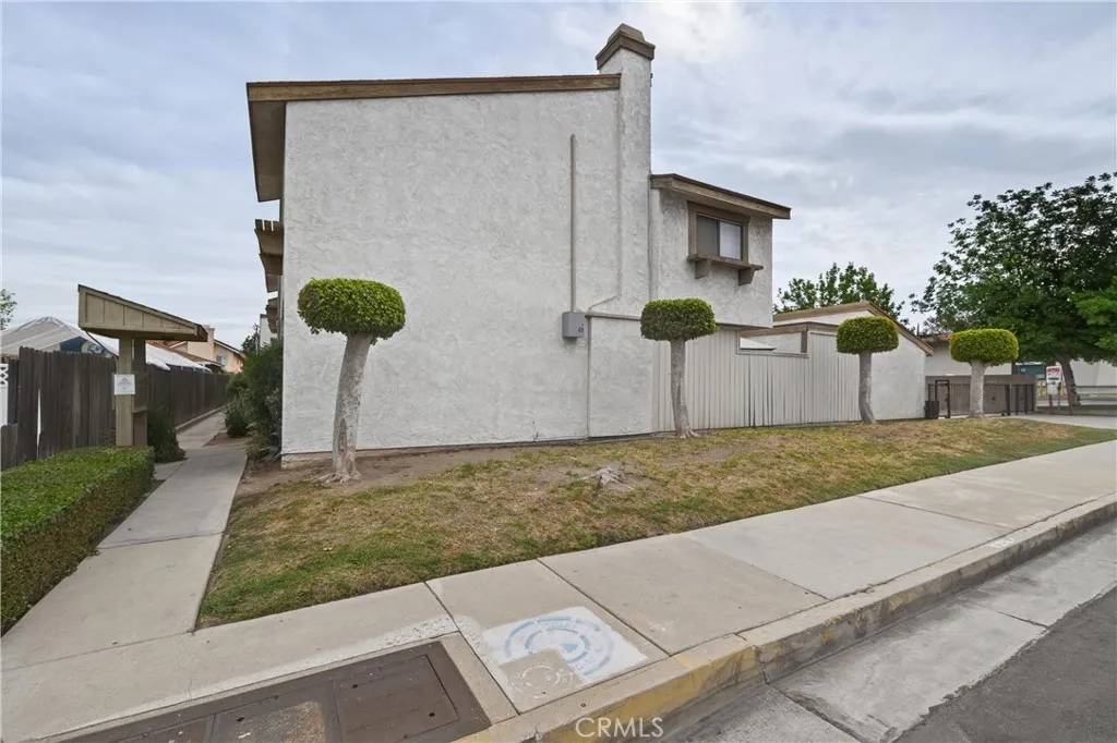 San Gabriel, CA 91775,118 N Gladys Ave #F