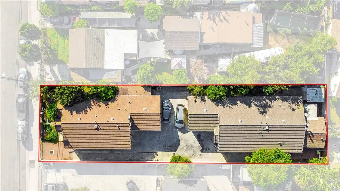 El Monte, CA 91733,10125 Fern st