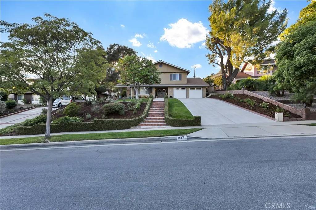 San Dimas, CA 91773,827 Deerflats Dr