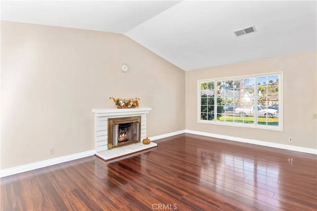 Walnut, CA 91789,733 Lincoln Avenue