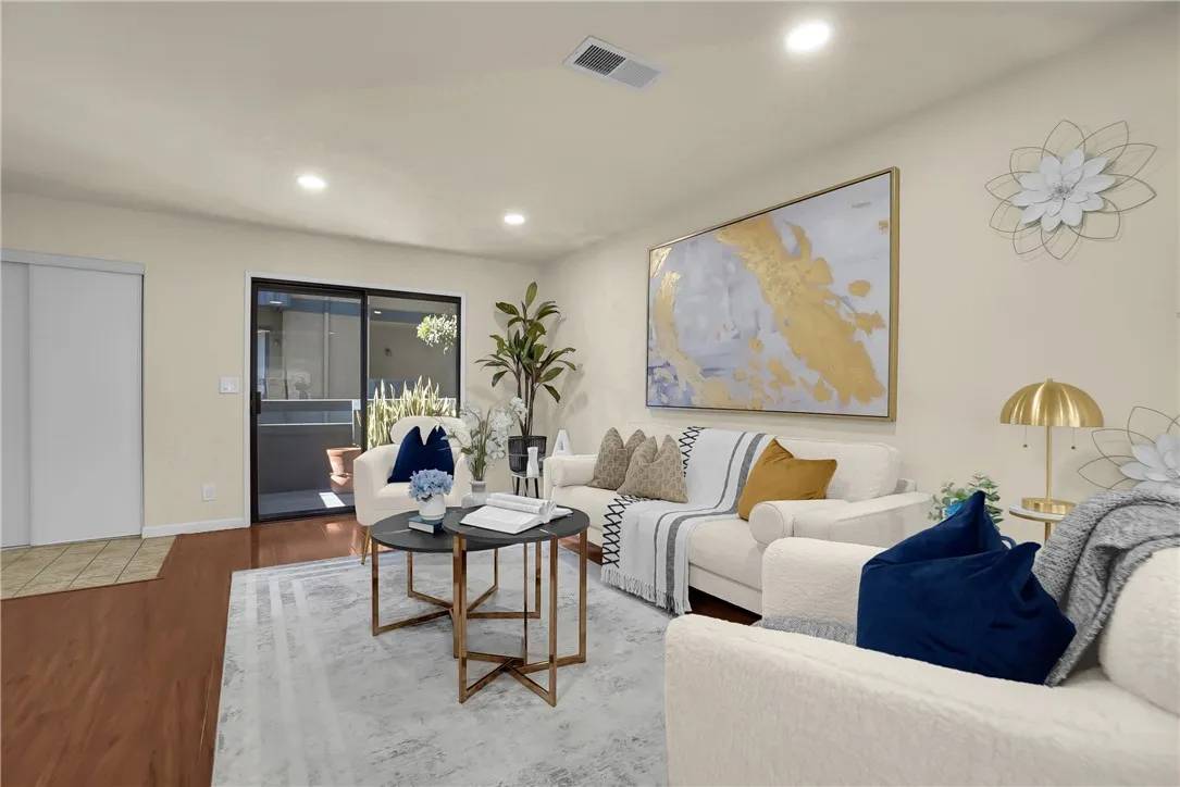 El Monte, CA 91731,10451 Mulhall Street #26