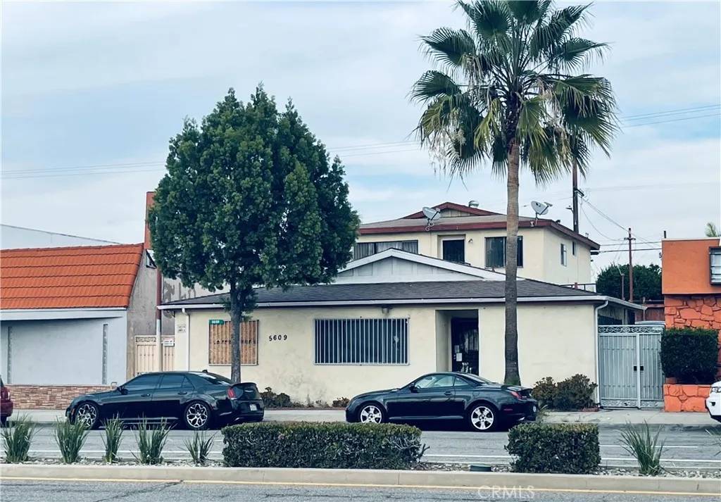 East Los Angeles, CA 90022,5609 E Beverly Boulevard
