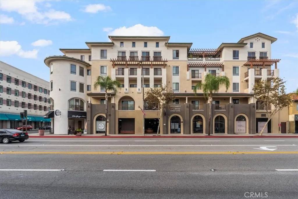 Alhambra, CA 91801,28 N 3RD Street