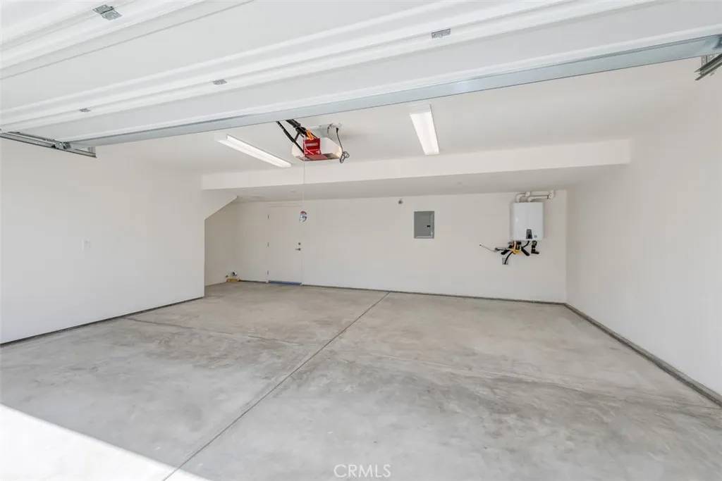 San Gabriel, CA 91775,9124 Huntington Drive #7