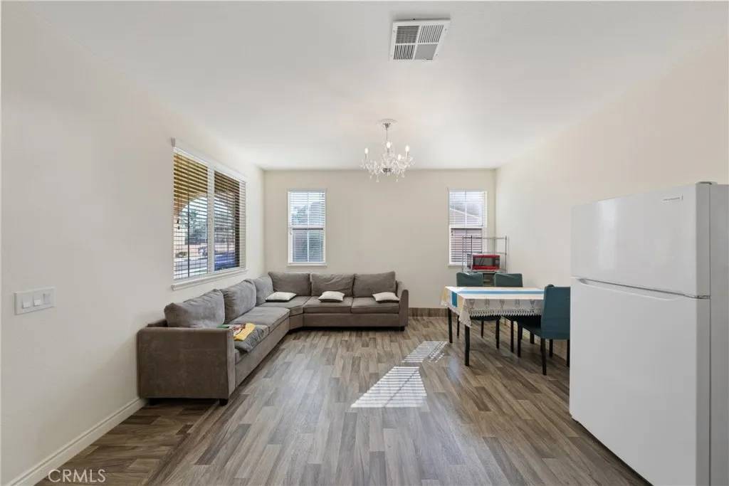 Eastvale, CA 92880,7691 Coffeeberry Drive