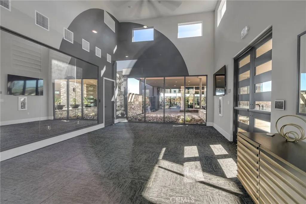 Fontana, CA 92336,15946 Caterpillar Drive