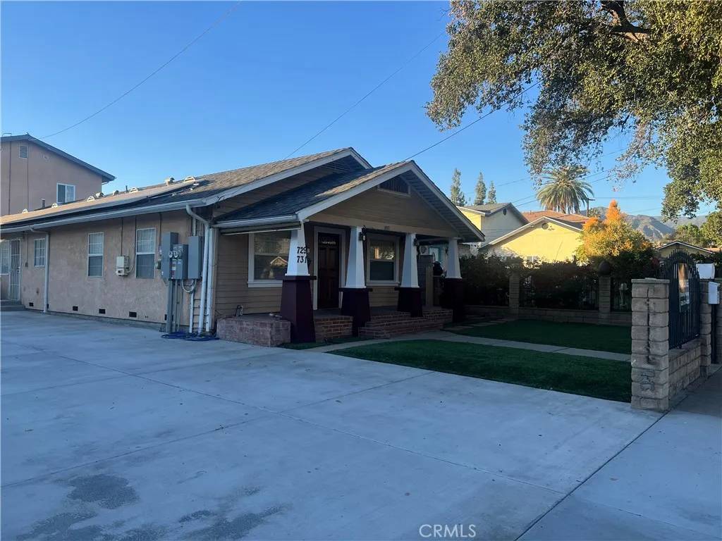 Azusa, CA 91702,729 N Soldano Avenue
