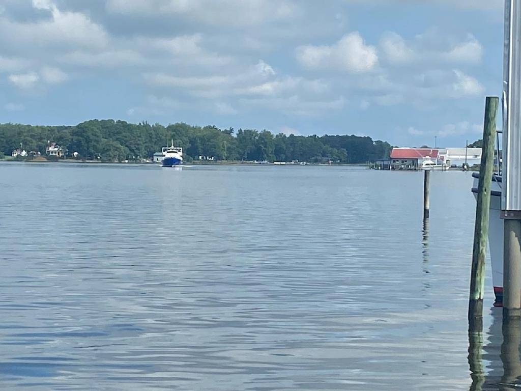 Reedville, VA 22539,15 Edwards Lane