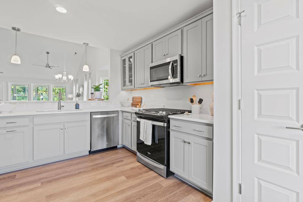 Tappahannock, VA 22560,113 Logan Way
