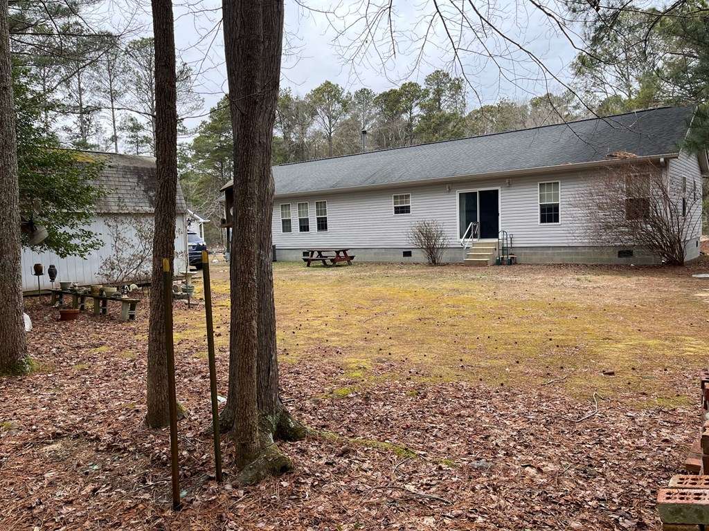 Montross, VA 22520,147 N Glebe Road