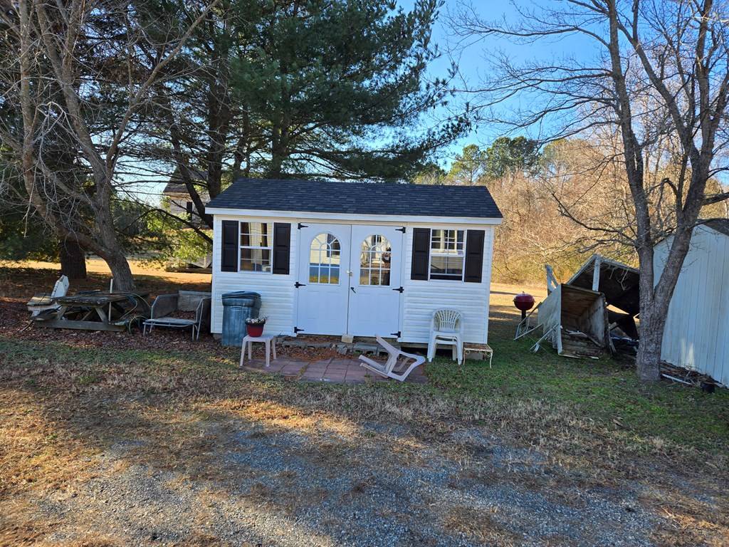 Mollusk, VA 22503,11012 River Road