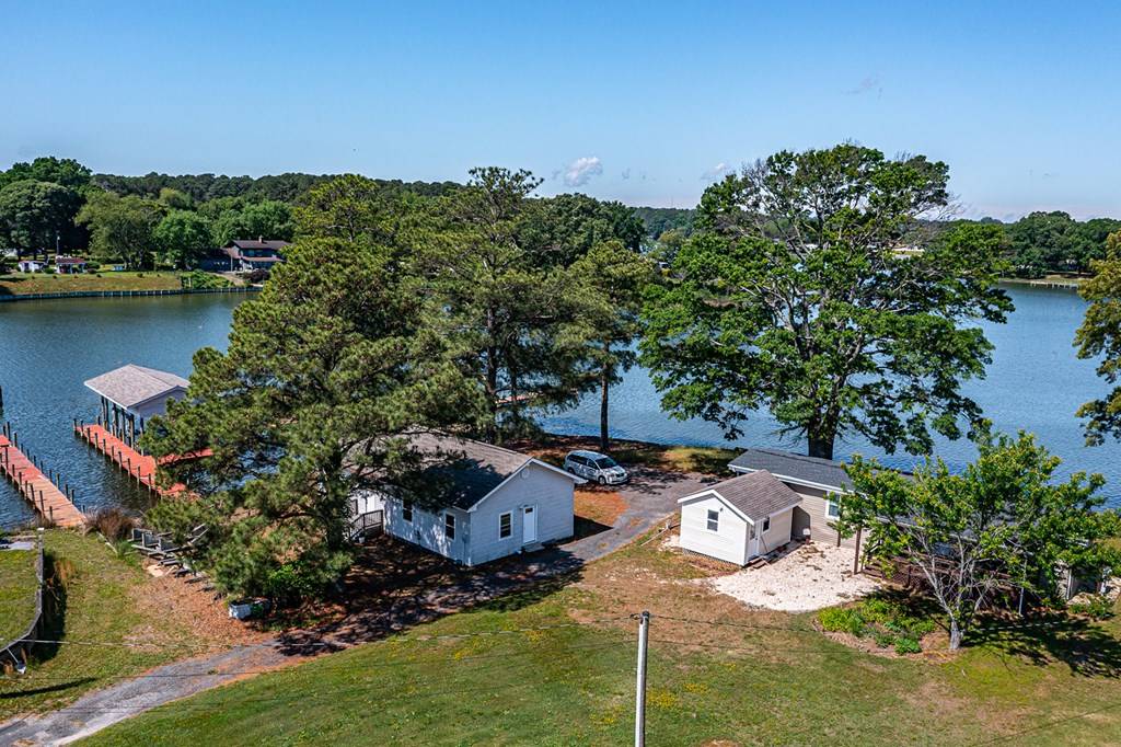 Reedville, VA 22539,750 Sweet Hall Drive
